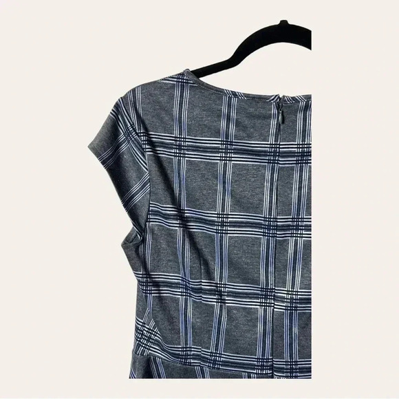 Women’s 7TH AVENUE DESIGN PEPLUM TOP HIDDEN ZIPPER CLOSURE SIZE MEDIUM - Picture 8 of 9